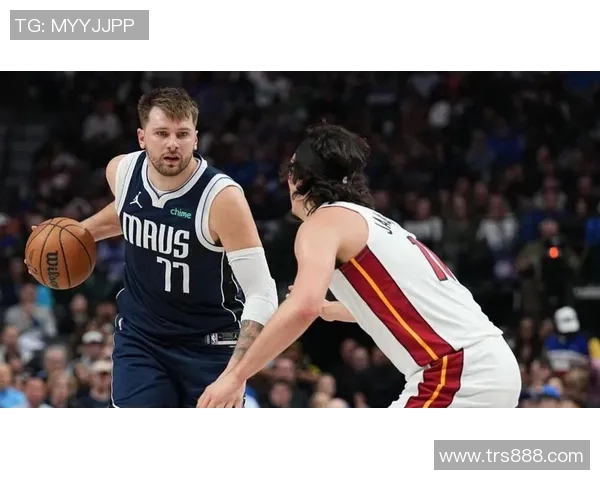 热火主场惨败独行侠，球迷喊冤：裁判怎么有偏袒？